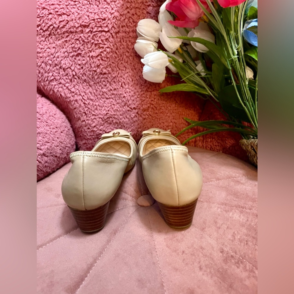 💖 Pre-Loved sandal close toe size 6 color nude - Picture 6 of 9